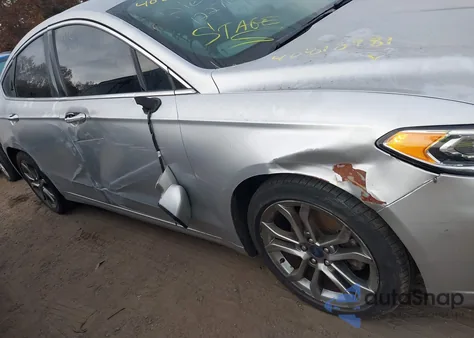 2019 Ford Fusion Sel z USA, uszkodzony, nr VIN 3FA6P0CD8KR260529